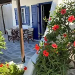 Pigeon House Ornos Mykonos Town
