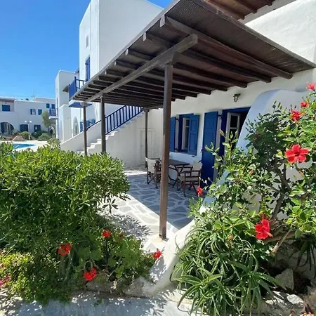 Pigeon House Ornos * Mykonos Town