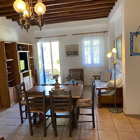 Σπίτι διακοπών Pigeon House Ornos *