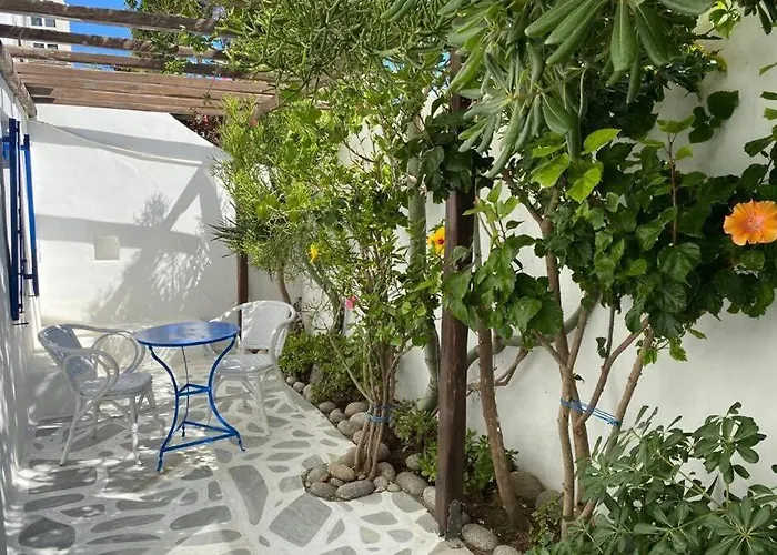 Pigeon House Ornos Σπίτι διακοπών *