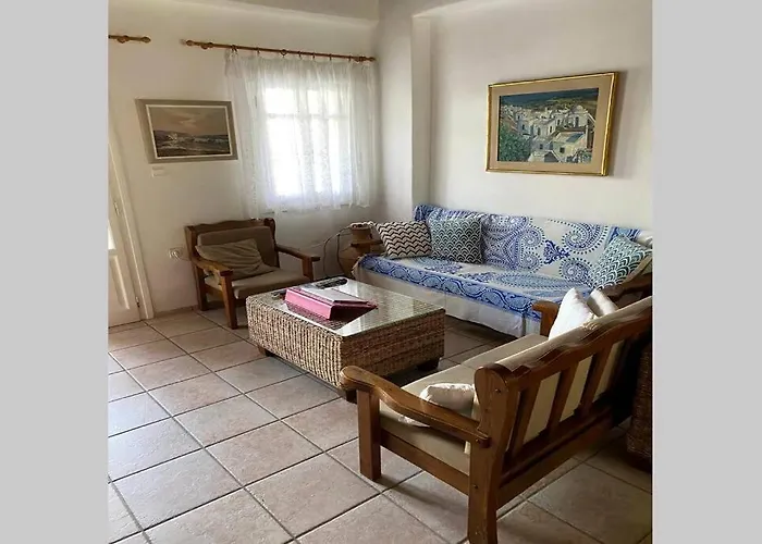 Pigeon House Ornos Σπίτι διακοπών *