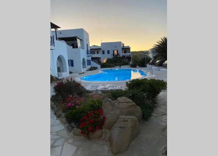 Pigeon House Ornos Σπίτι διακοπών *